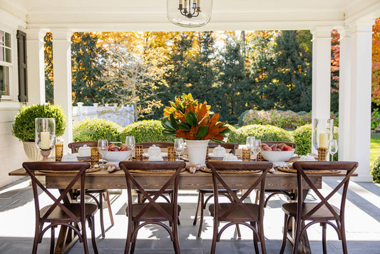 A Cozy and Inviting Fall Tablescape